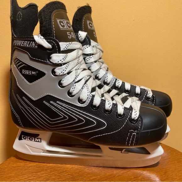 CCM Powerline Black and Gray Ice Hockey Skates Sz 6 - Picture 3 of 8